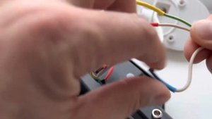 Подключение датчика движения к уличному светильнику