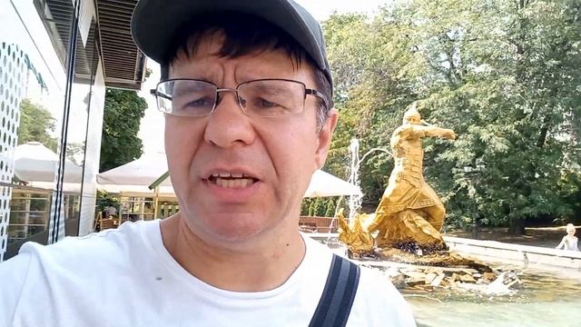 Памятник "Воин и змей" в Ростове-на-Дону смотреть онлайн