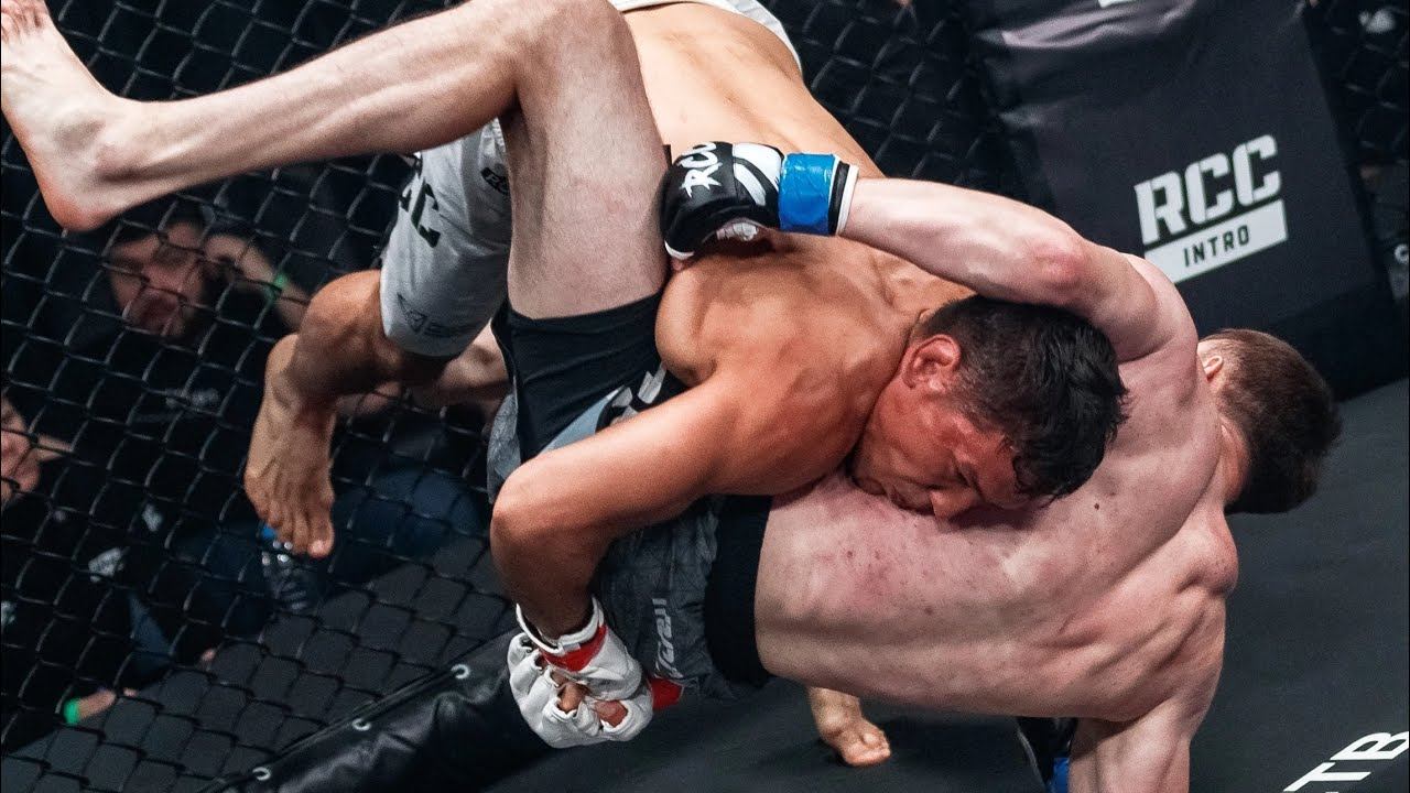 У кого самый сильный Лоу КИК UFC