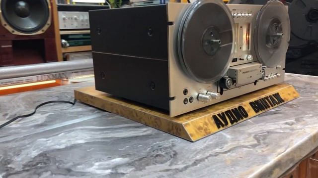 Катушечный магнитофон Pioneer RT-701