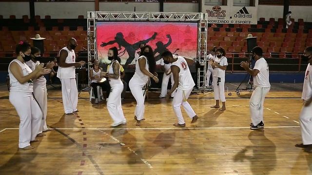 006 Samba de Roda смотреть онлайн