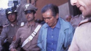 22/5/1988 Enzo Tortora, Colpevole di Essere Innocente, il PENTITO-RETRIBUITO non DEVE dire la verit