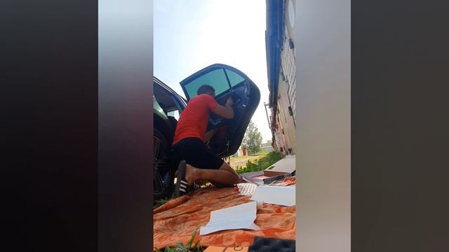 Шумоизоляция задней двери Toyota corolla e150 смотреть онлайн