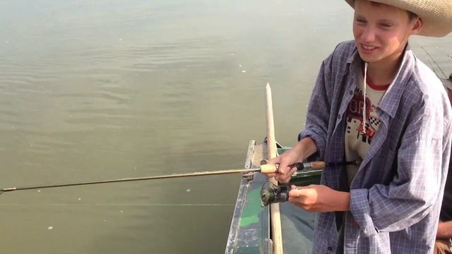 Мега рыбалка на сома в Астрахани смотреть онлайн