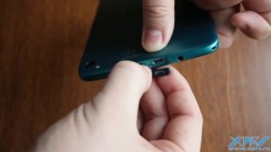 Как вставить microSD-карту в PocketBook 650 (XDRV.RU)