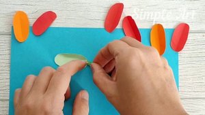 Простая и яркая поделка для детей. Осенняя рябина. Золотая осень