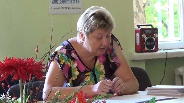 Татьяна Прус "Там во флигеле лета..." - читает автор смотреть онлайн