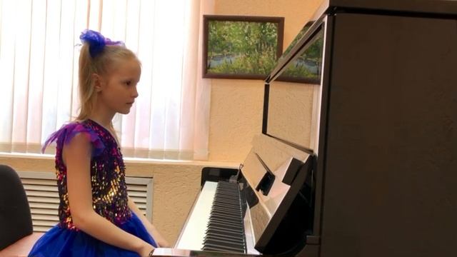 Жукова Анастасия - В. Гиллок «Фламенко»; К. Миллер - «More fireflies» смотреть онлайн