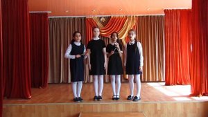 Муз. В. Вилинчук, сл. Г. Виеру (пер. с молд. Р. Ольшевского) "Разноцветная скакалка"