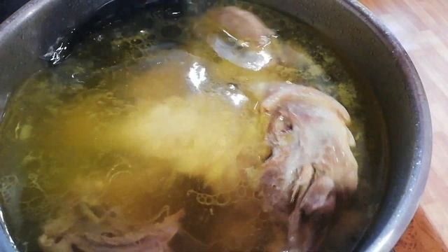 ВКУСНЫЙ КУРИНЫЙ СУП С ВЕРМИШЕЛЬЮ.