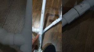 Вешалка сушилка для гидрокостюма из ПВХ трубы своими руками.