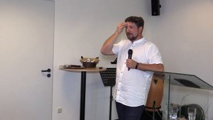 Пастор (Oleg Popov ) Олег Попов Проповедь 2018.08.05 Тема: Куда будет направлен твой взгляд???