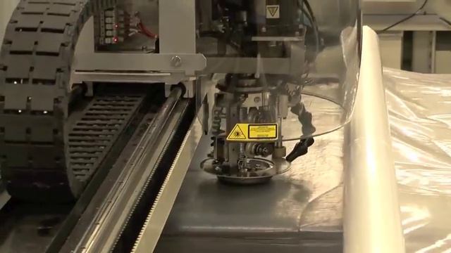 GERBERcutter Z7 Cutting Tubular Fabric смотреть онлайн