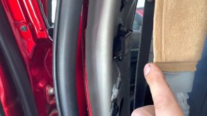 Mitsubishi Lancer SPORTBACK: Практически заводская установка системы бесключевого доступа (KOS)