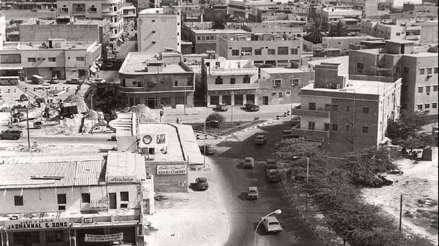 Как и благодаря кому Дубай превратился из небольшого поселения в пустыне в край роскоши и богатства смотреть онлайн