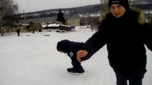 Одноклассники дерутся