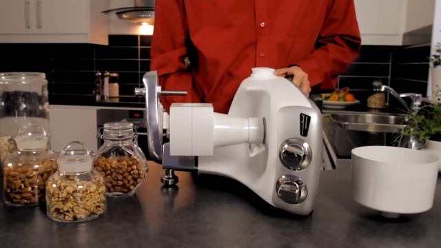 Мельница для хлопьев Ankarsrum Assistant. смотреть онлайн