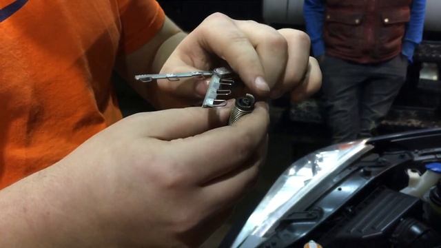 2010 Genesis Coupe 2.0 turbo spark plug swap for more Horsepower and performance. смотреть онлайн