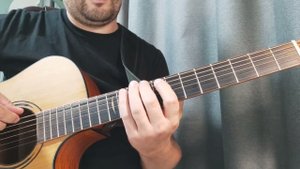 Гамма Ре бемоль мажор на гитаре в две октавы, четыре позиции игры. TABS guitar scales Скачать ноты
