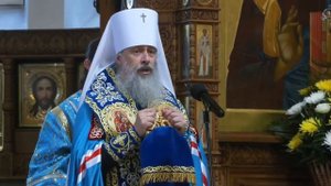 О внешнем виде христианина в храме. Слово владыки Арсения наместника Святогорской Лавры