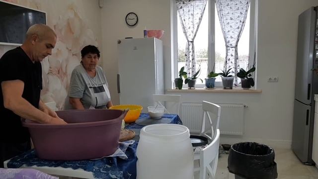 Купили большую бочку! Будем квасить капусту смотреть онлайн