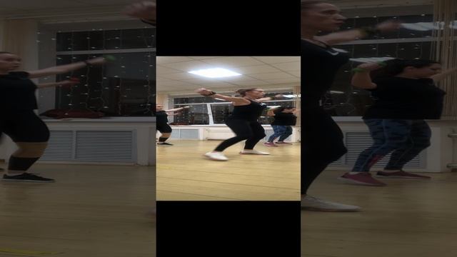 Аэробная тренировка с утяжелителями! Без прыжков, без приседаний!