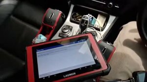 Launch X431 PAD V - Steering Angle Clibration on BMW 528I F10