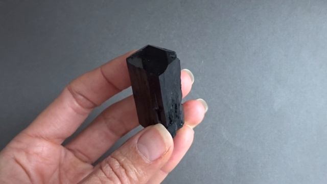 Шерл камень, черный турмалин, кристалл, Намибия