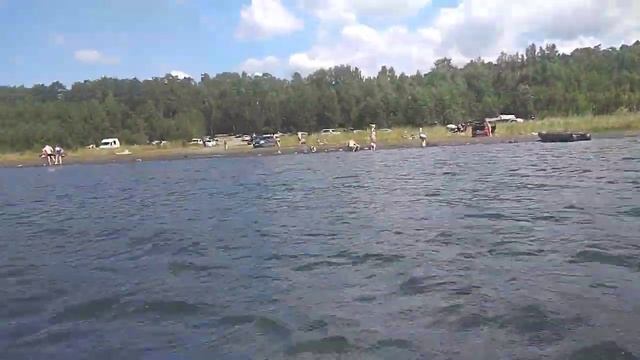 Вид с самого озера Б Акуля смотреть онлайн