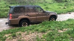 Hyundai Terracan In Mud - в грязи