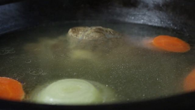 Солянка сборная мясная #суп #солянка