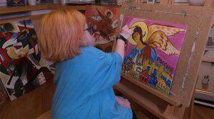 Дети, которые сами нуждаются в помощи, отправляют на фронт письма, рисунки и видеопослания