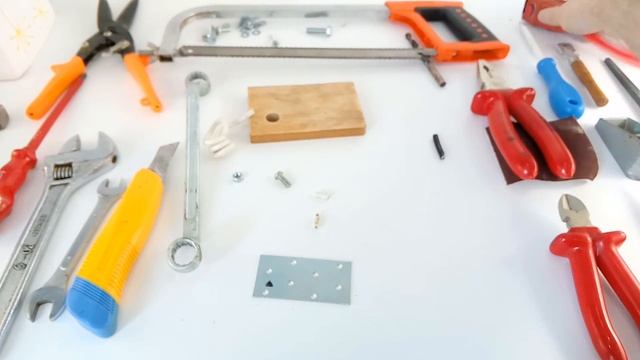 Learn HAND TOOLS Names | Educational Video in English | Video with Real HAND TOOLS смотреть онлайн