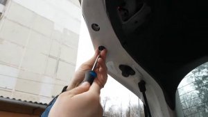 По Науке 17 - Замена ламочки фары багажника Opel Astra J