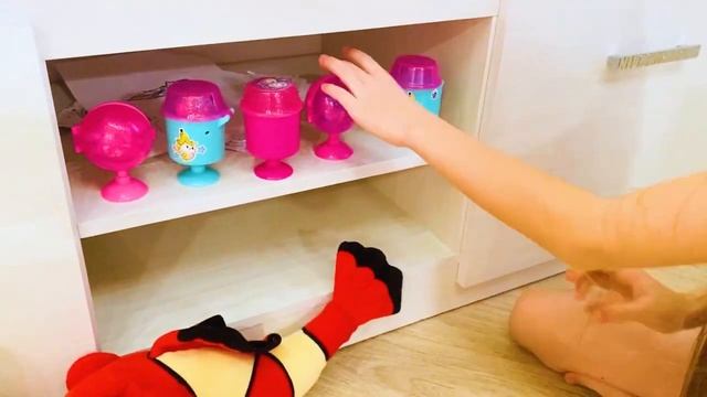 Полина и история по Вредные сладости для детей смотреть онлайн