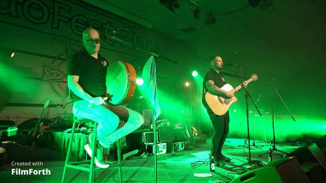 Chris Carney & Robbie Darcy - Ray McCreesh смотреть онлайн