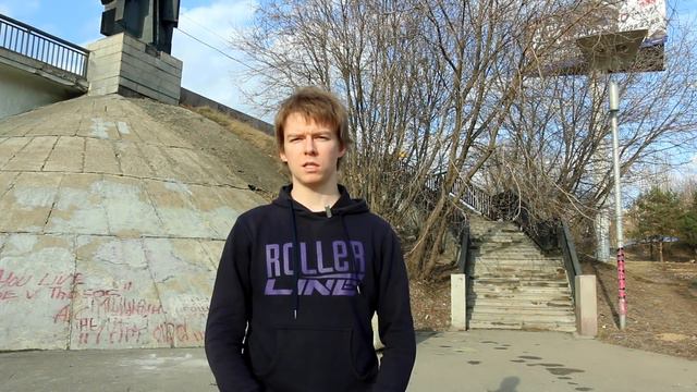 Циркуль спиной | Школа роликов RollerLine Роллерлайн в Москве
