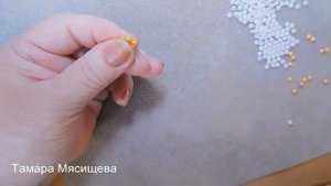 Шар бусина из бисера.Как сделать. Бисероплетение.