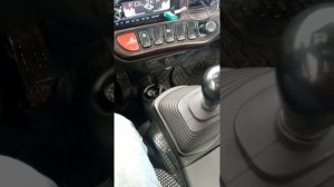 смазываем троса КПП Hyundai hd72