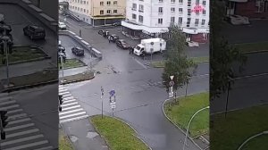 Не удержали грузовик.