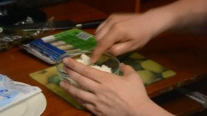 Селедка и творог. Несовместимо, но вкусно. #селедка #творог #латвия #продукты