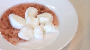 Снежки с клубничной подливкой видео рецепт. Книга о вкусной и здоровой пище