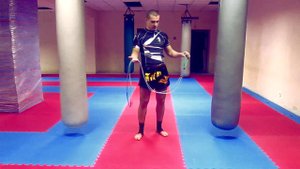 Универсальный тренажёр для единоборств и тайского бокса