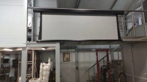 экран моторизированный