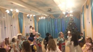 Новогодний утренник по сказке "Снежная королева" (подготовительная группа)