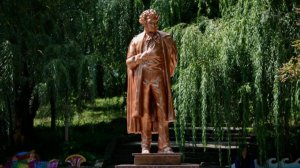 В Донецке установили памятник Пушкину, напечатанный на 3D-принтере