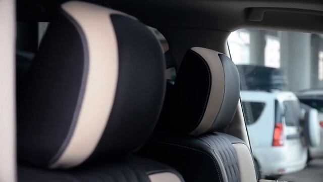 Черно-белый салон в Lexus LX 570 [КЛАССИЧЕСКОЕ СОЧЕТАНИЕ ЦВЕТОВ В САЛОНЕ 2022]