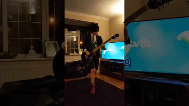 James as Angus Young ACDC смотреть онлайн
