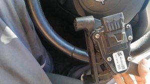 Opel Astra H не реагирует на педаль газа. Ошибки Р1120, Р1122.