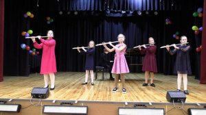 О Хромушин  "Мартышка и очки"